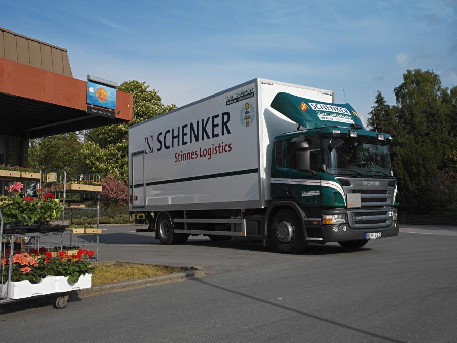  Scania P270 4x2 2004 года  (фото 10 из 14)